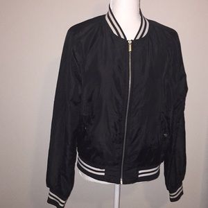 Women’s bomber jacket